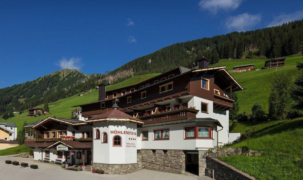 Hotel Hoehlenstein 턱스 외부 사진