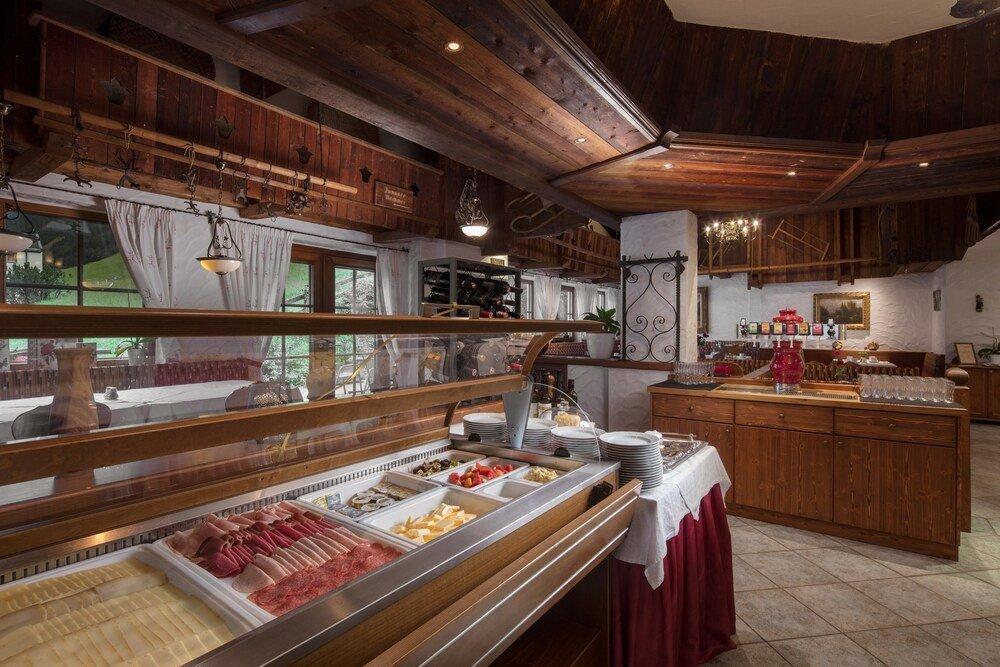 Hotel Hoehlenstein 턱스 외부 사진