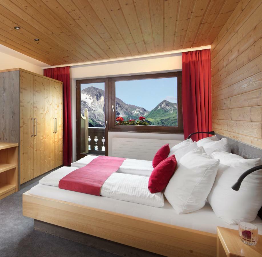 Hotel Hoehlenstein 턱스 외부 사진