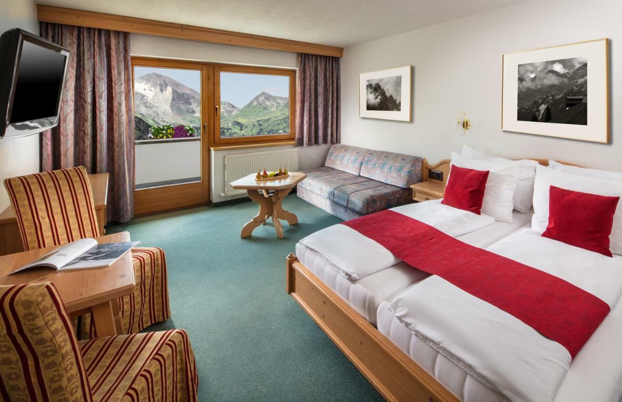 Hotel Hoehlenstein 턱스 외부 사진