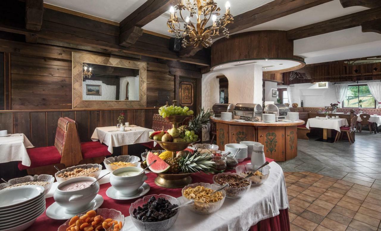Hotel Hoehlenstein 턱스 외부 사진