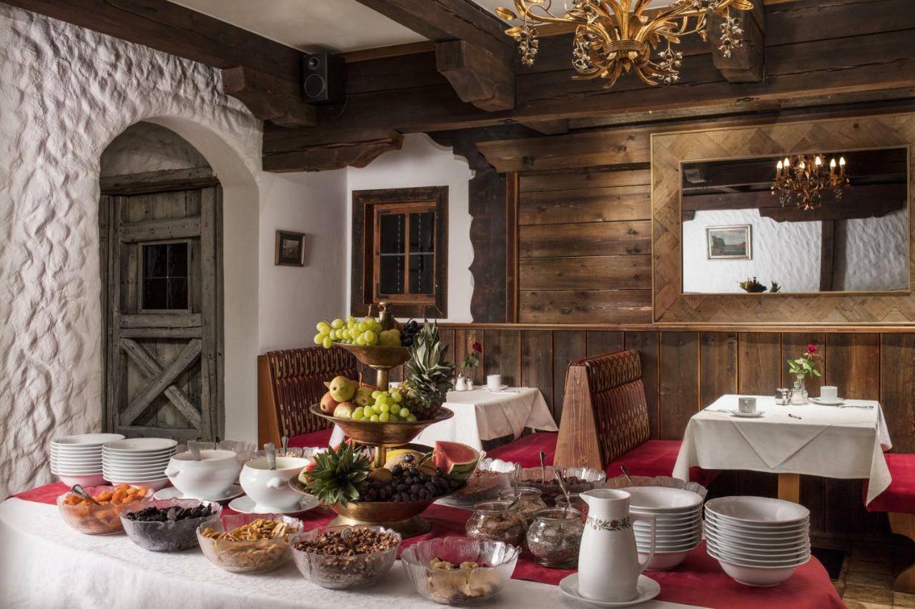 Hotel Hoehlenstein 턱스 외부 사진